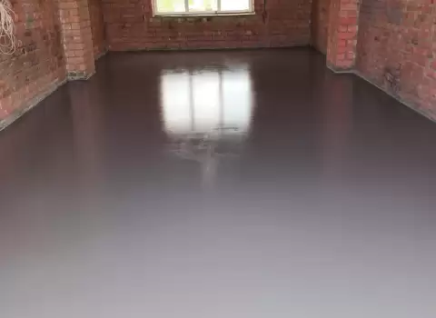 Выдержит ли полимер шипованную резину и агрессивную химию в гараже